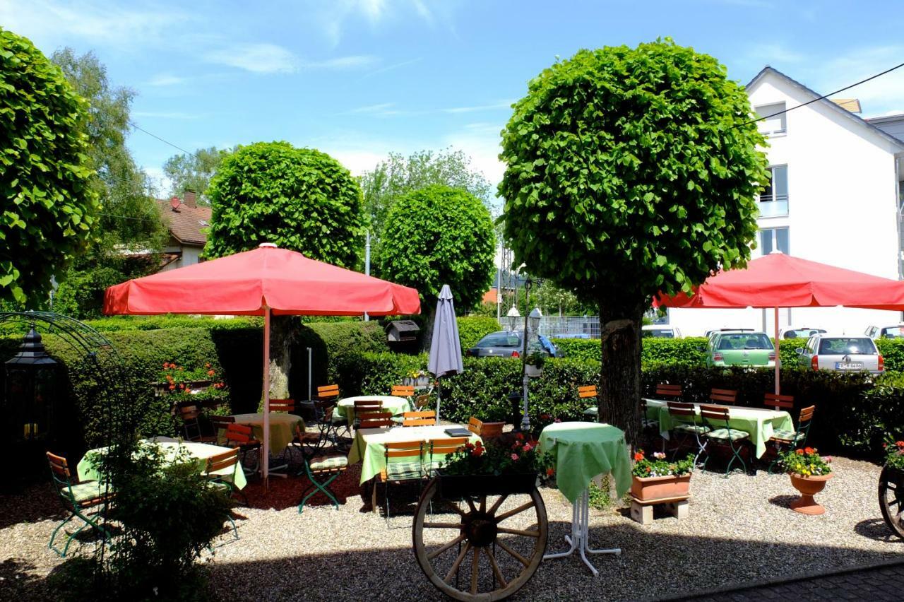 Hotel Loewen Kirchzarten Exterior photo