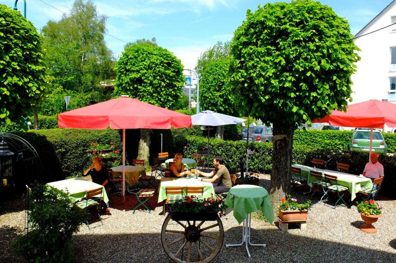 Hotel Loewen Kirchzarten Exterior photo